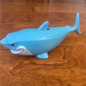DISNEY PIXAR Vintage 2003 Finding Nemo Bruce Shark Toy